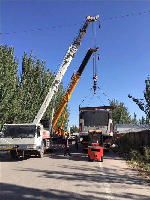 清远市港口集装箱搬运案例